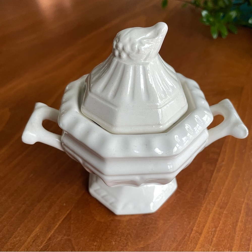 Vintage Replica Red Cliff Jelly Jam Condiment Tureen with Lid